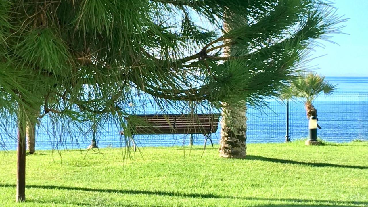 Mi Capricho 4C Beachfront -Apartment With Sea View - Costa Del Sol Sitio de Calahonda Exteriör bild